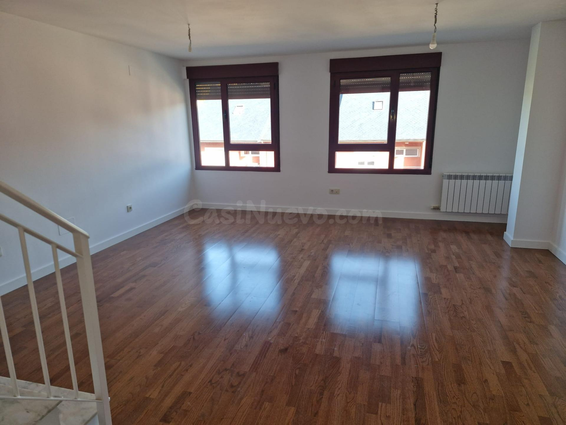 Dúplex Nuevo en Camponaraya - Ideal para Tu Familia por Solo - foto 3