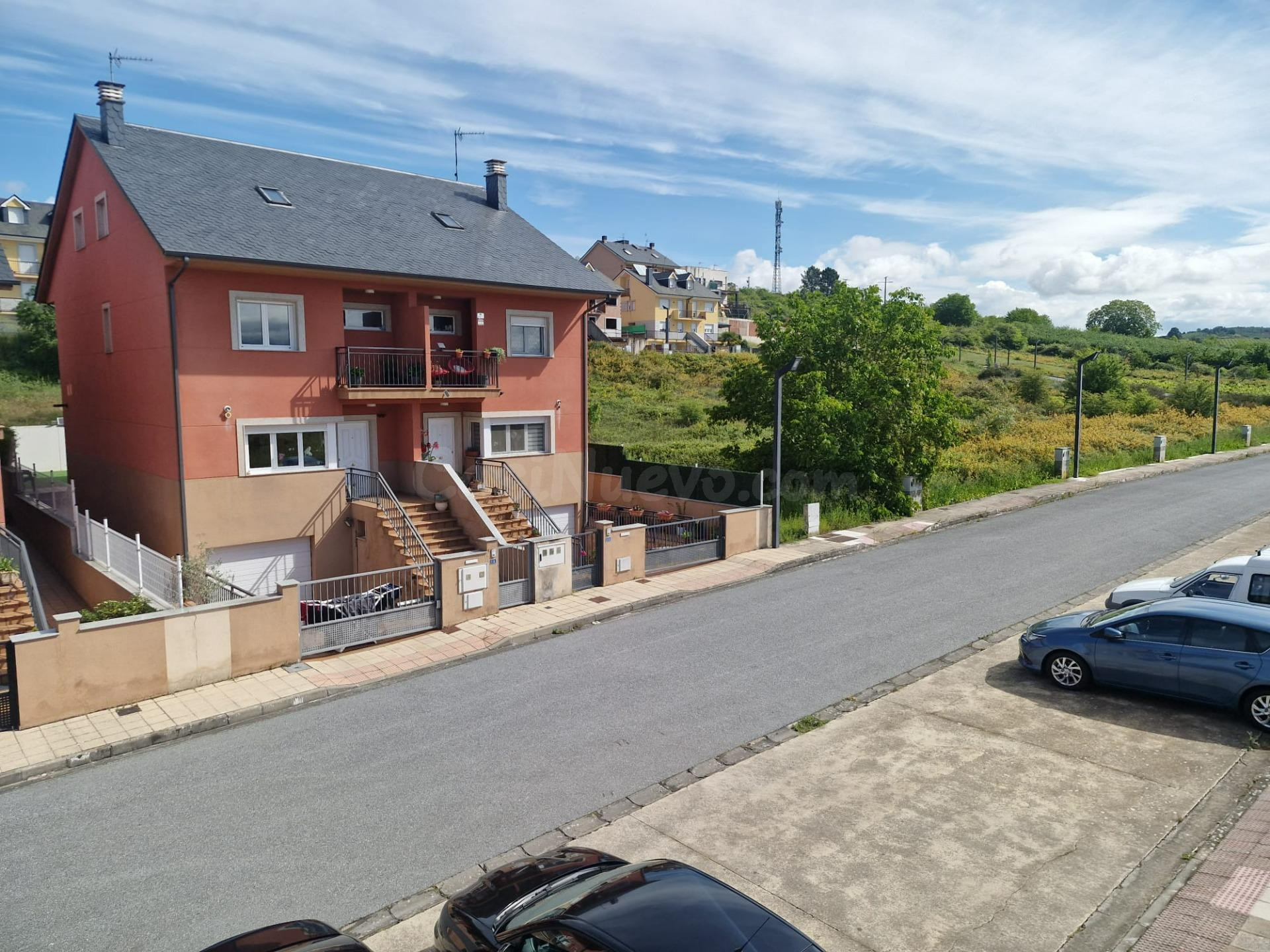 Amplio y Moderno Piso en Camponaraya - Ideal para Tu Familia - foto 2
