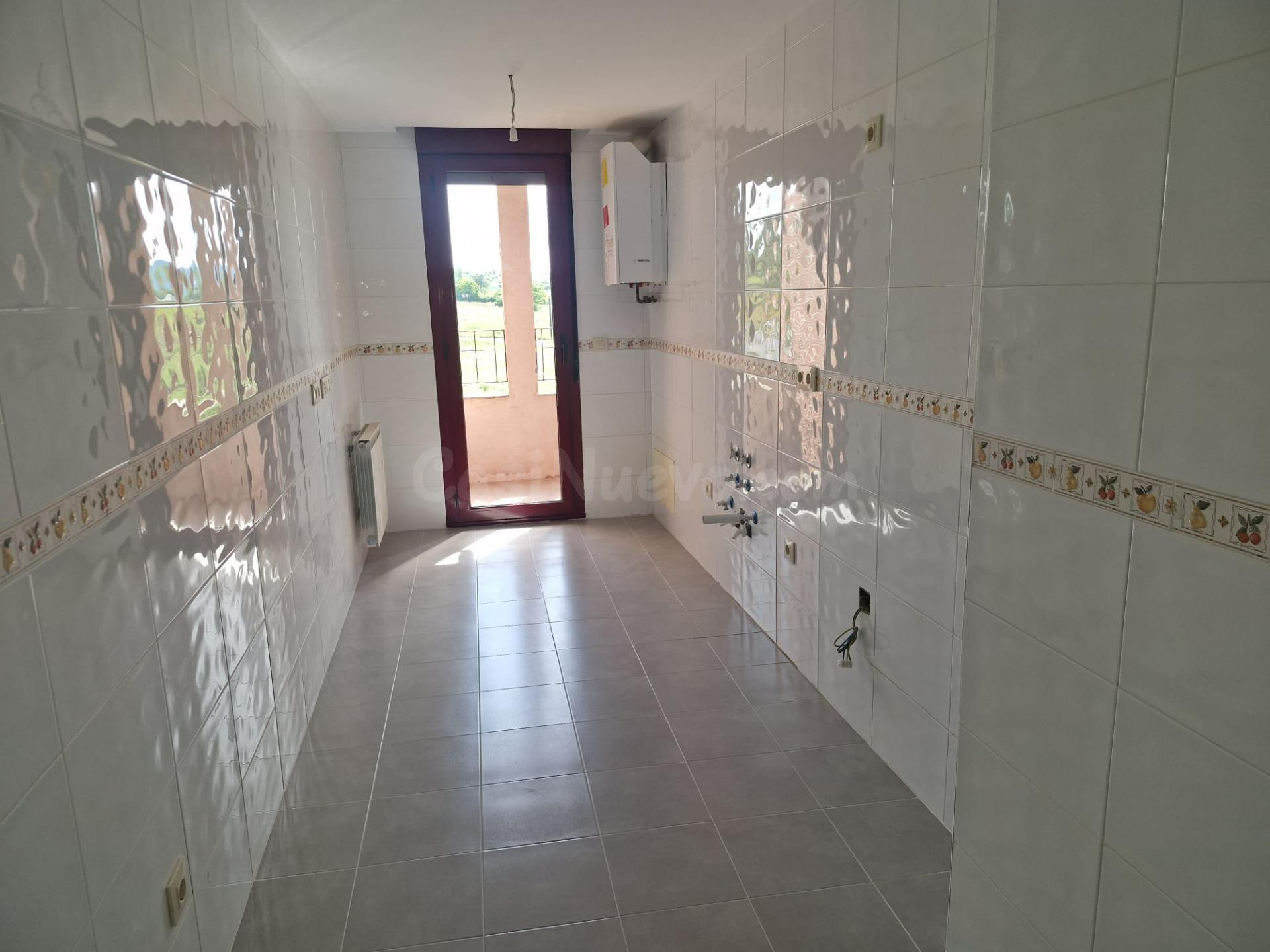 Amplio y Moderno Piso en Camponaraya - Ideal para Tu Familia - foto 3