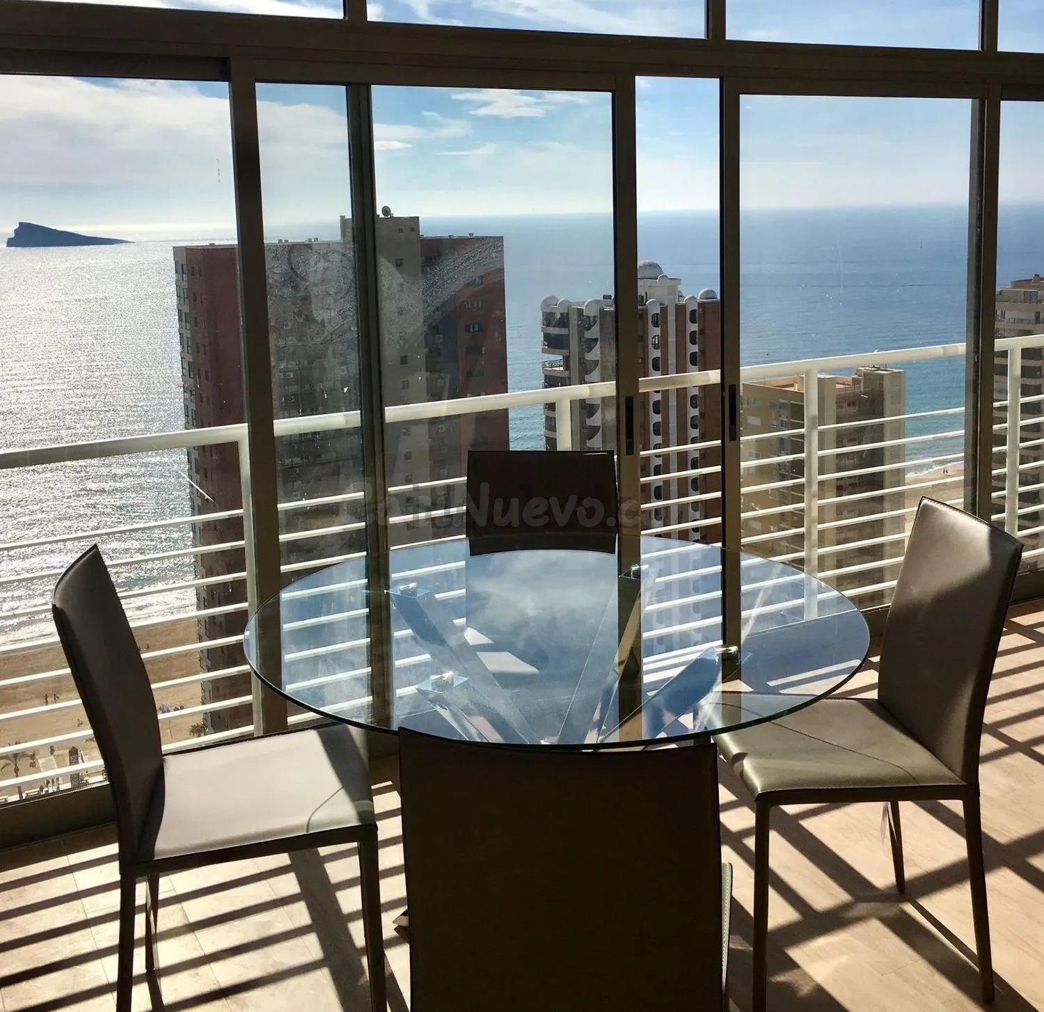 Reformado estudio loft con vistas panorámicos al mar. - foto 3