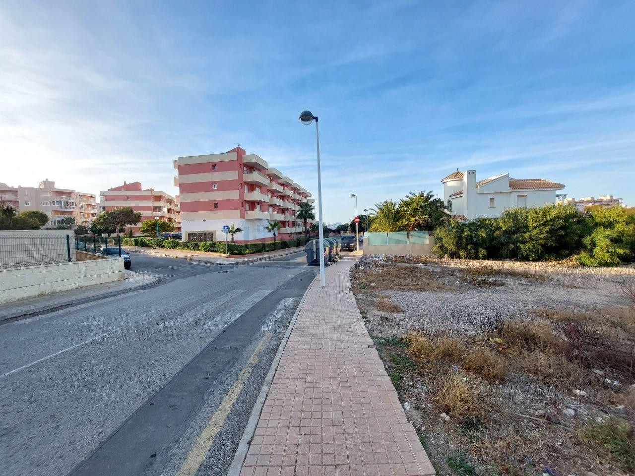 Espectacular terreno en venta en La Manga del Mar Menor - foto 4