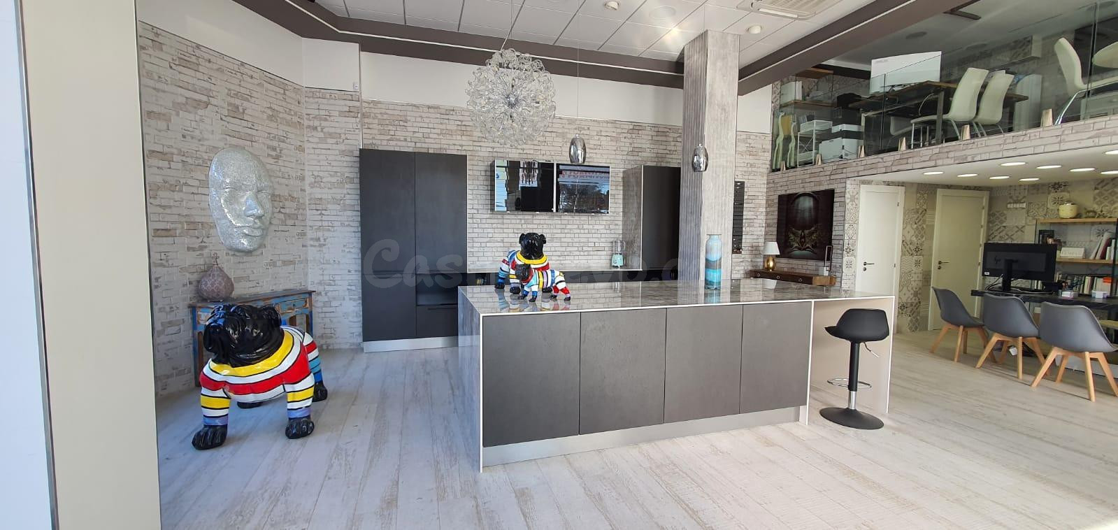 Fantástico local comercial en pleno corazón de Alfaz del Pi  - foto 5