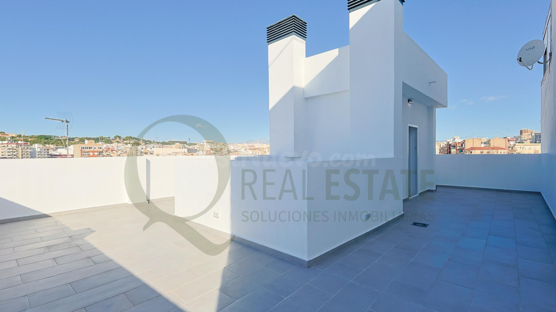 Invierte sin preocuparte: edificio completo con licencias y  - foto 2