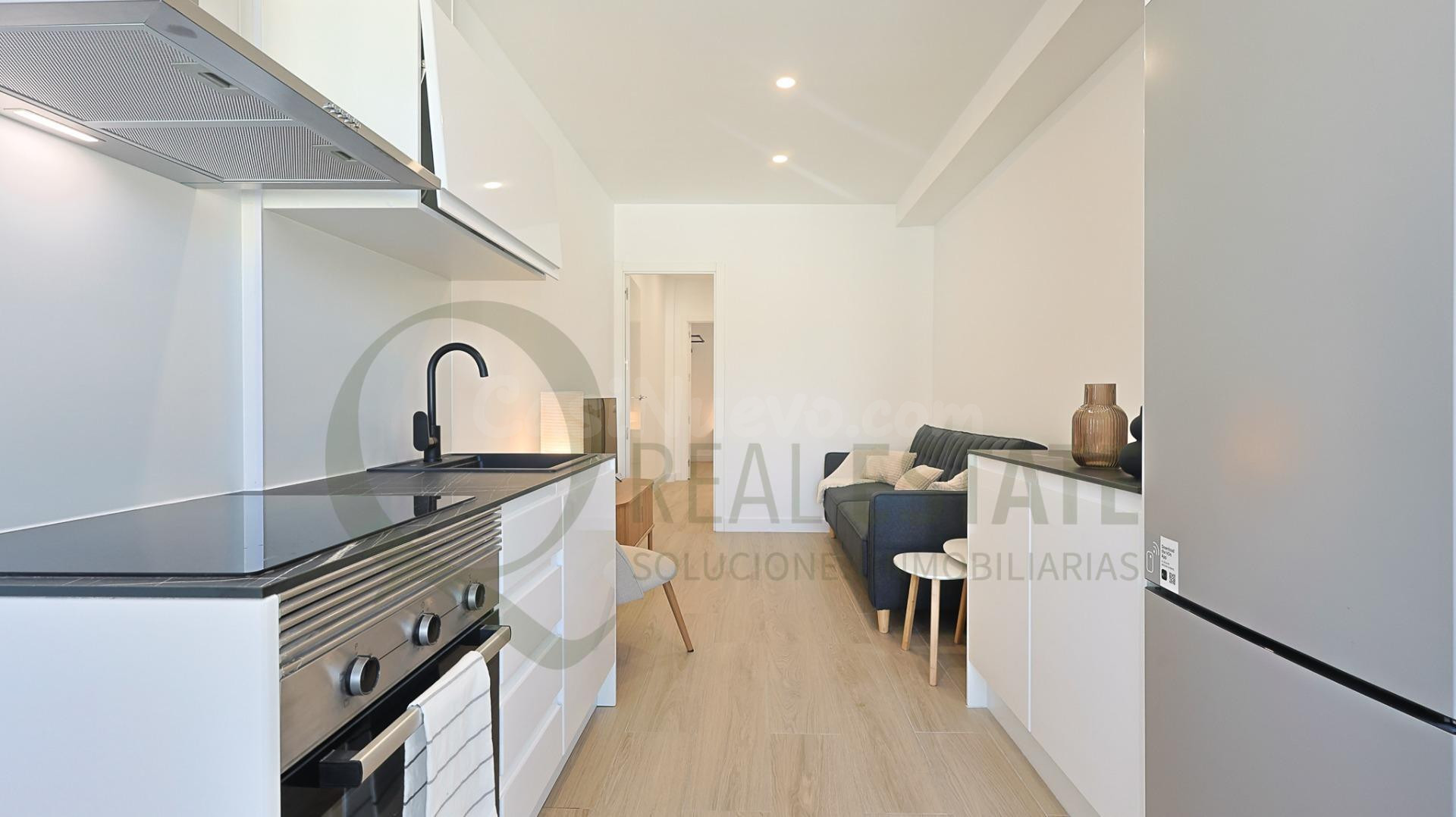 Invierte sin preocuparte: edificio completo con licencias y  - foto 4