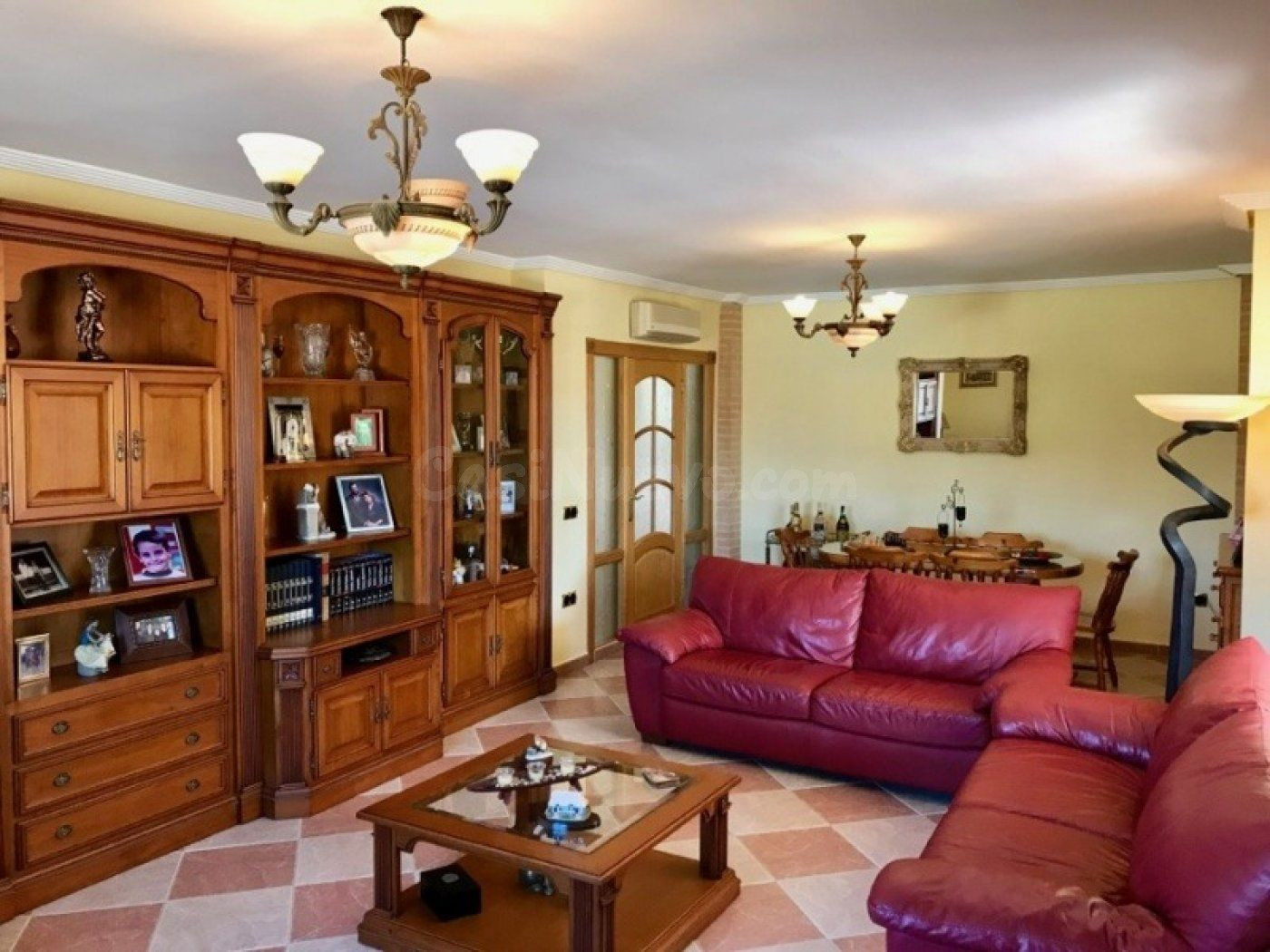 Villa de Lujo en zona Rincón Chalet con piscina propia!!! - foto 3