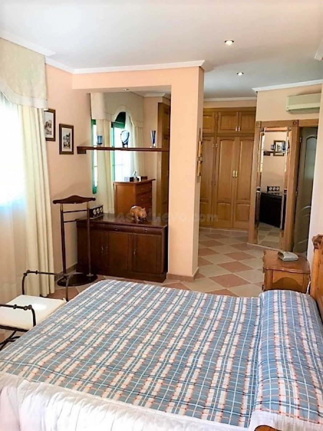 Villa de Lujo en zona Rincón Chalet con piscina propia!!! - foto 4