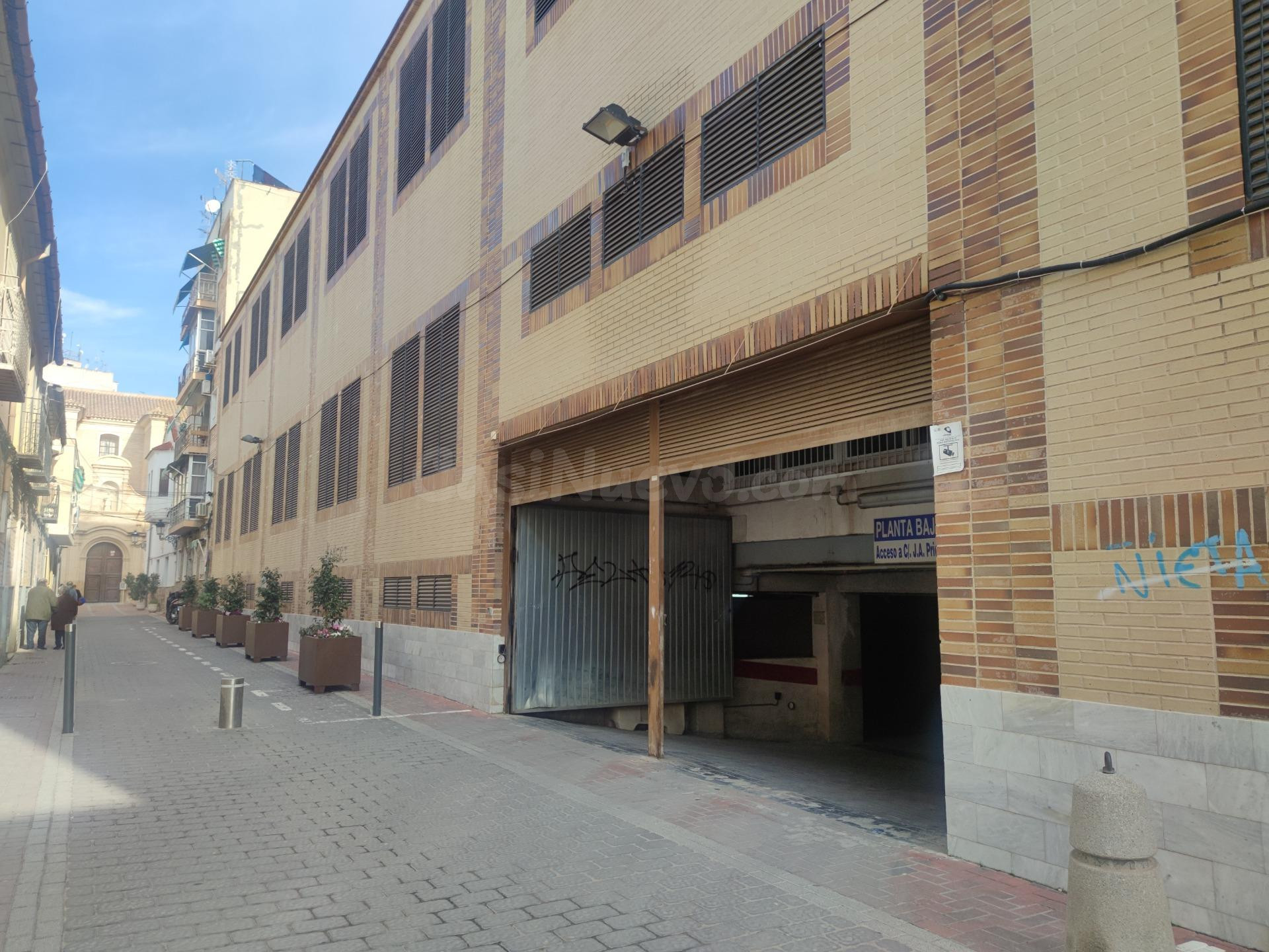 Plaza de garaje en Molina centro