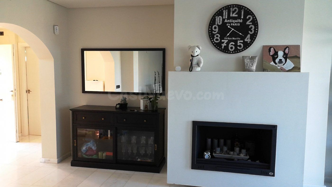 SE VENDE VILLA DE LUJO CON PISCINA PROPIA EN ZONA DE SIERRA  - foto 4
