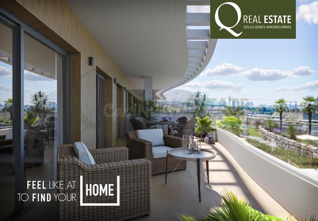 Apartamento luminoso de 2 dormitorios con terraza y jardín e