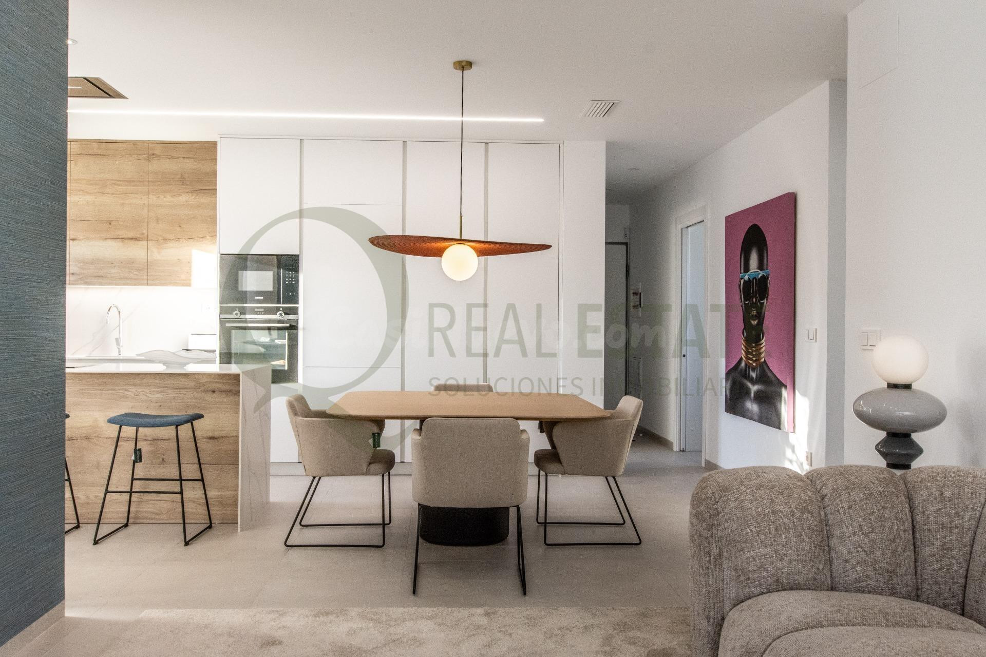 Apartamento luminoso de 2 dormitorios con terraza y jardín e - foto 4