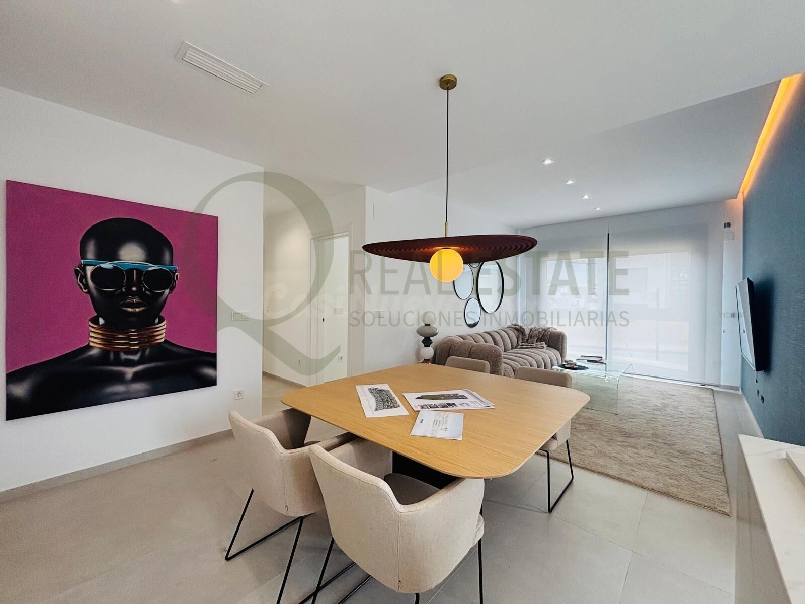 Apartamento luminoso de 2 dormitorios con terraza y jardín e - foto 5