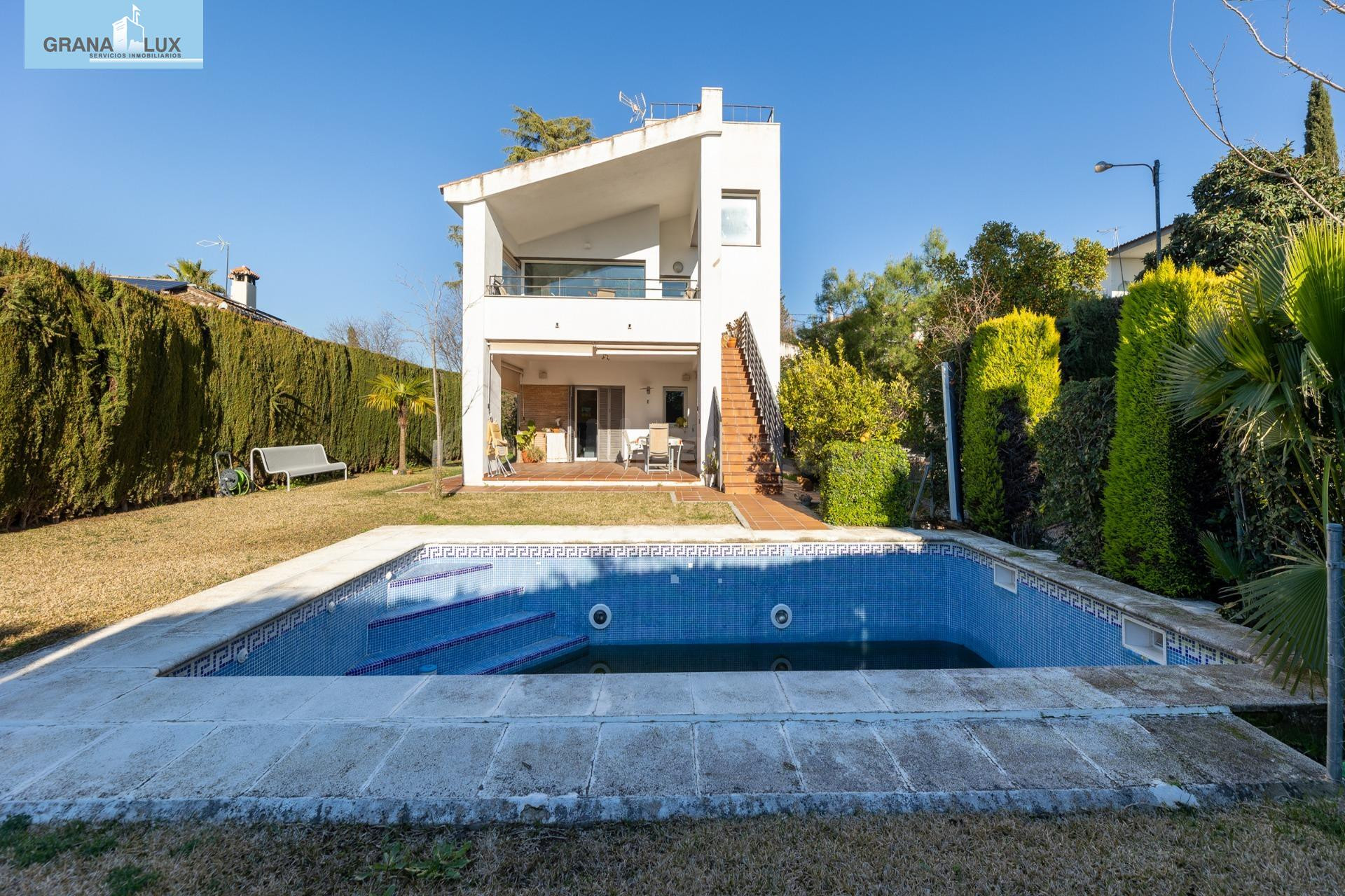 EXCLUSIVA VILLA EN CAJAR - foto 2