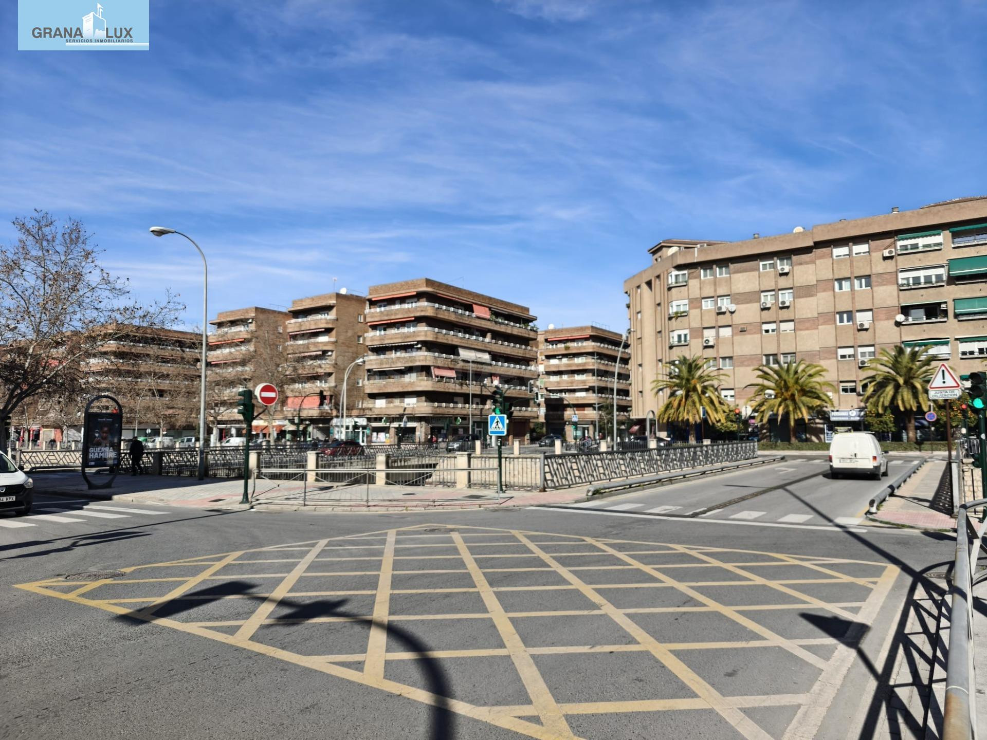 AMPLIO PISO PARA ALQUILAR - foto 4