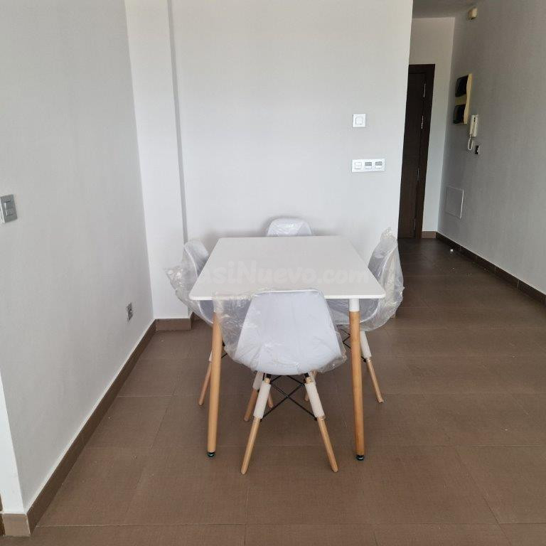 5 APTOS ( ENTRESUELOS ) DE DOS DORMITORIOS Y DOS BAÑOS EN EL - foto 3