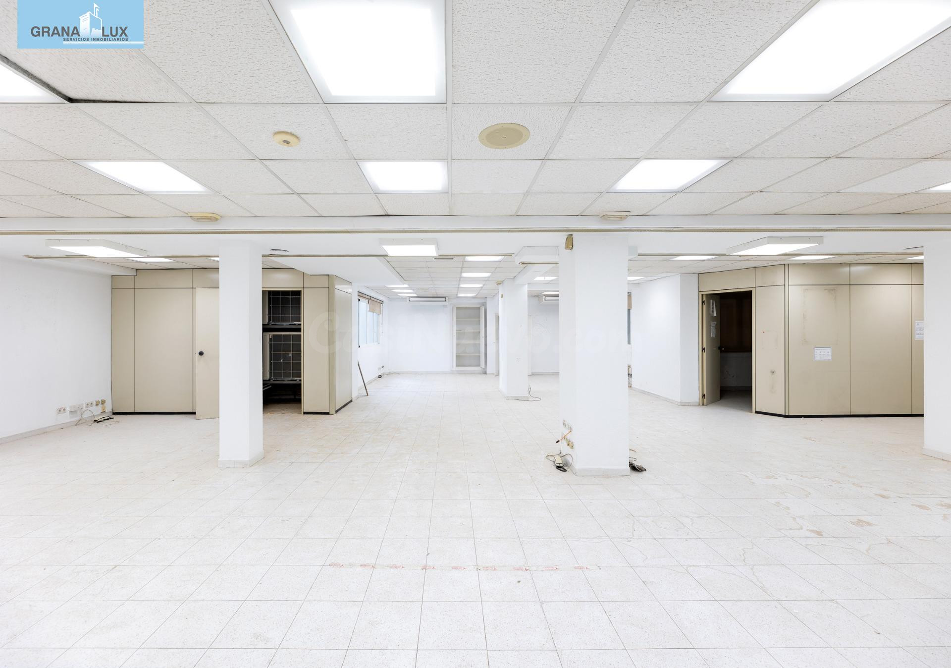 Vivienda de 170 m2 con 5 dormitorios en Gran Vía – Amplia y  - foto 4