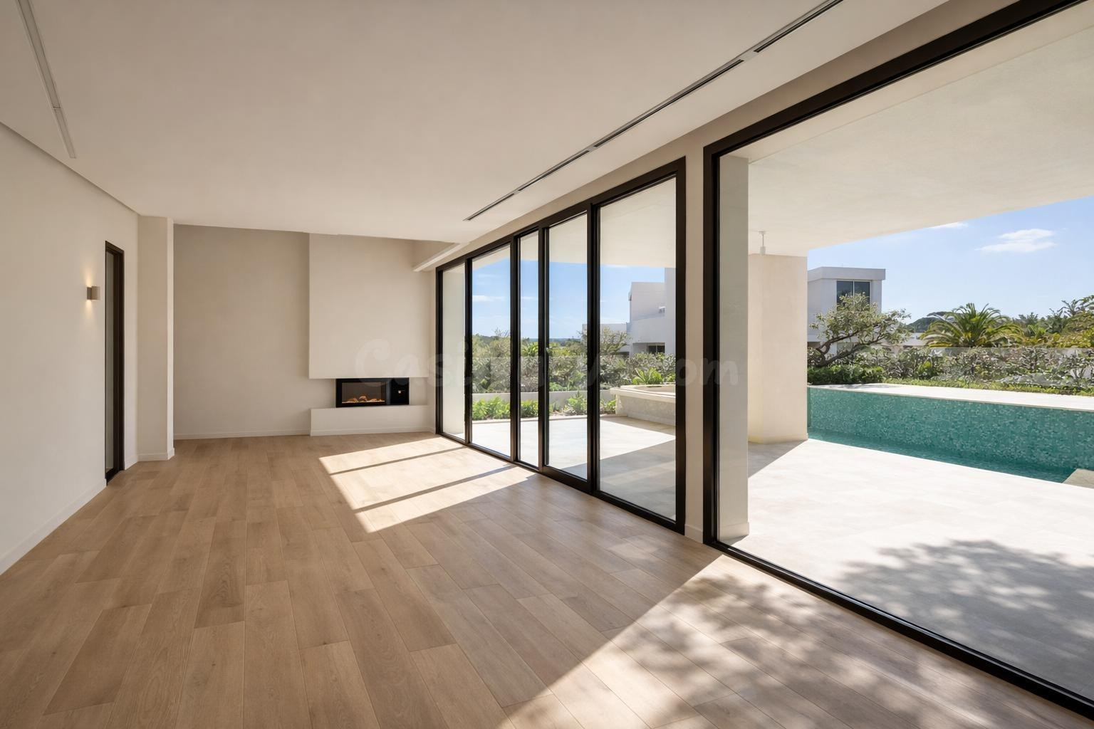 VILLA DE LUJO ESPECTACULAR CON 3 DORMITORIOS, 2 BAÑOS , PISC - foto 3