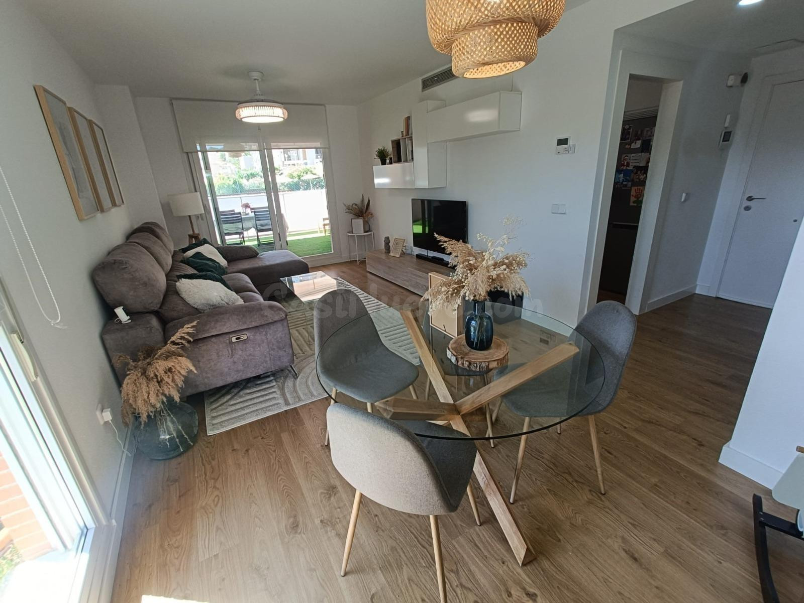 se vende apartamento en cala de Villajoyosa de dos dormitori - foto 2