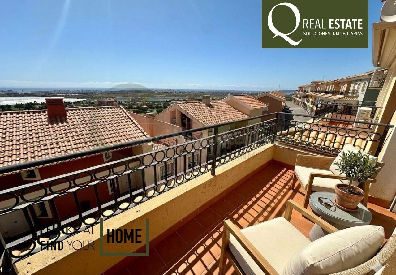 Adosado en venta en Bonalba (Mutxamel) con vistas al mar, te