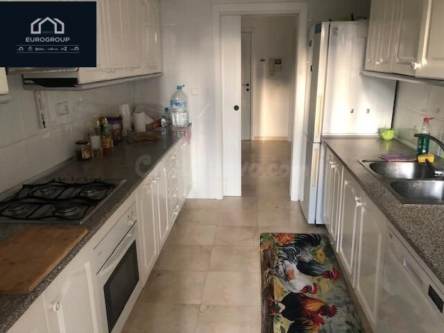 Amplio piso de 130 m2 en parte alta de  Av Europa , Benidorm - foto 3
