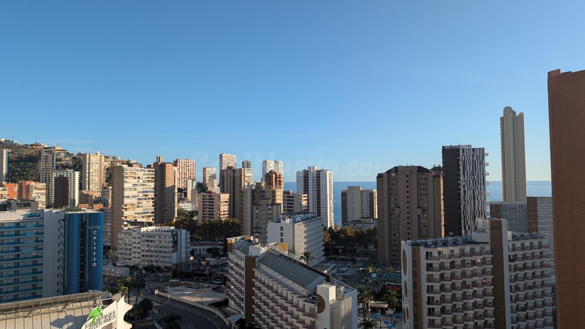 Apartamento en la mejor urbanización de Benidorm con garaje 