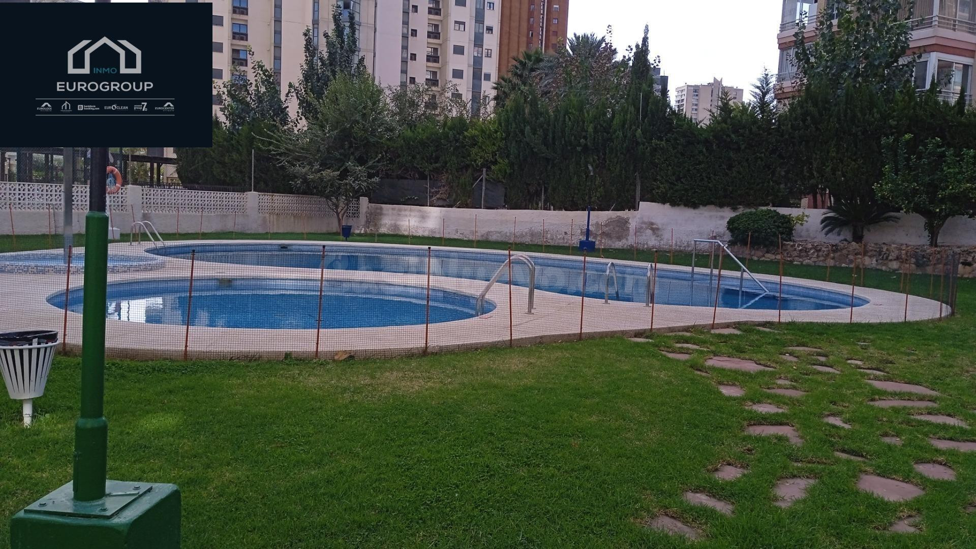 APARTAMENTO DE UN DORMITORIO CON PARKING NUMERADO Y PISCINA 