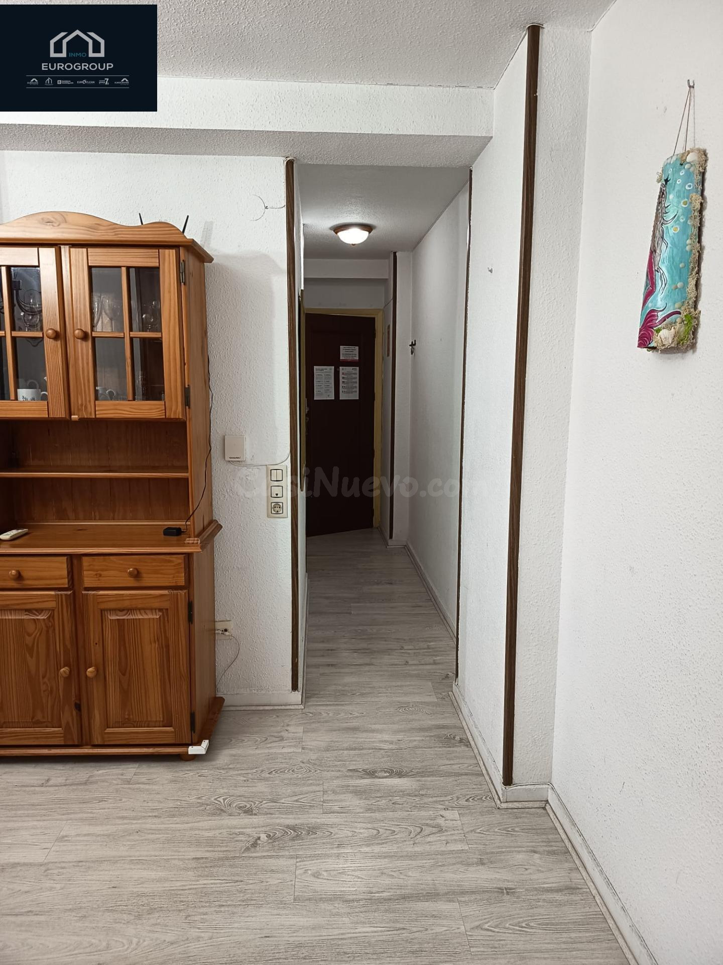 APARTAMENTO DE UN DORMITORIO CON PARKING NUMERADO Y PISCINA  - foto 4
