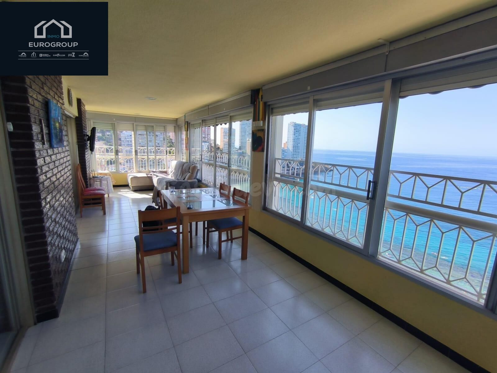 FANTASTICO PISO DE 3 DORMITORIOS Y 2 BAÑOS EN 1 LINEA  DE PL - foto 2