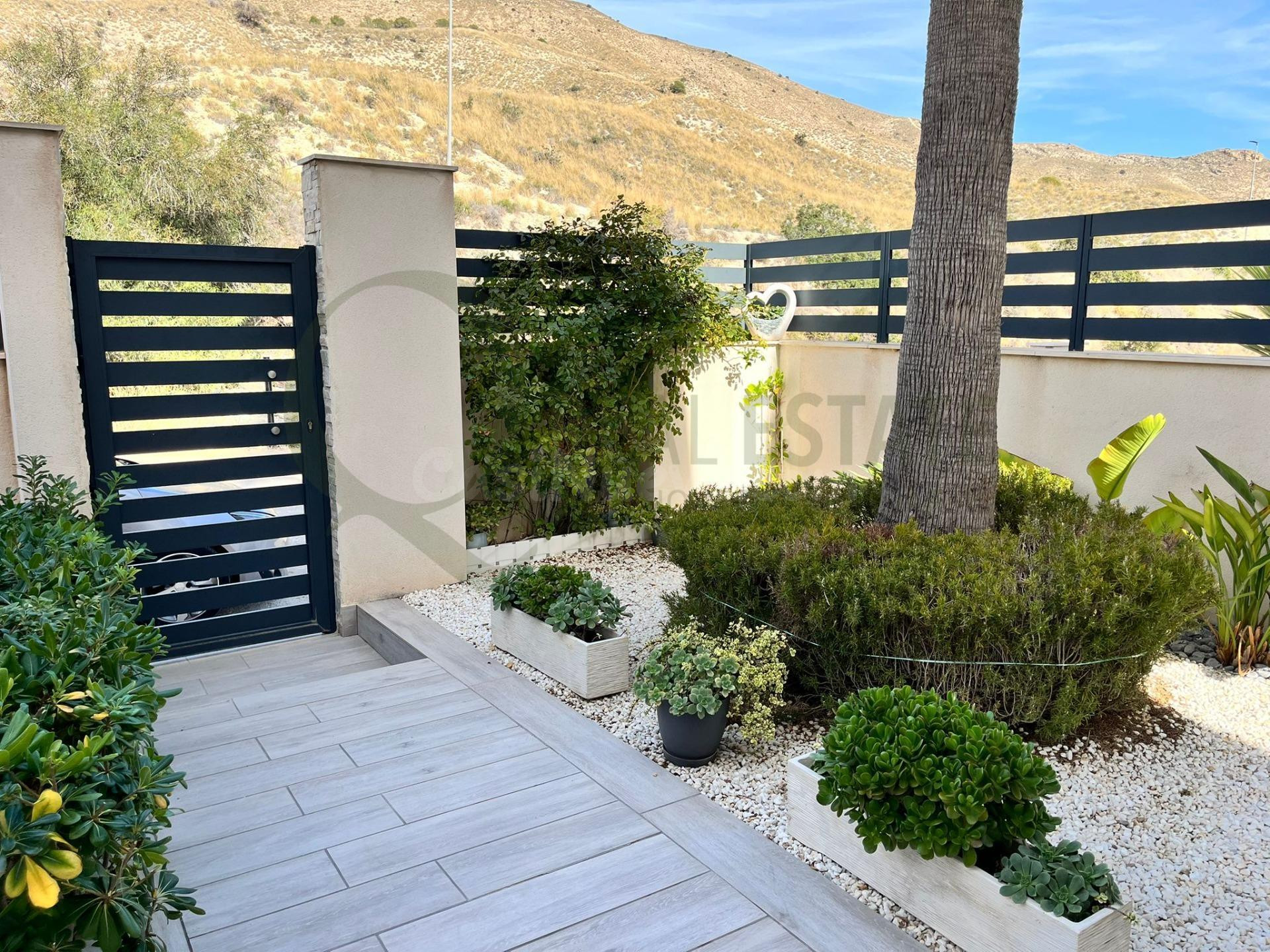 Villa en Balcón de Finestrat con piscina infinity, tecnologí - foto 5