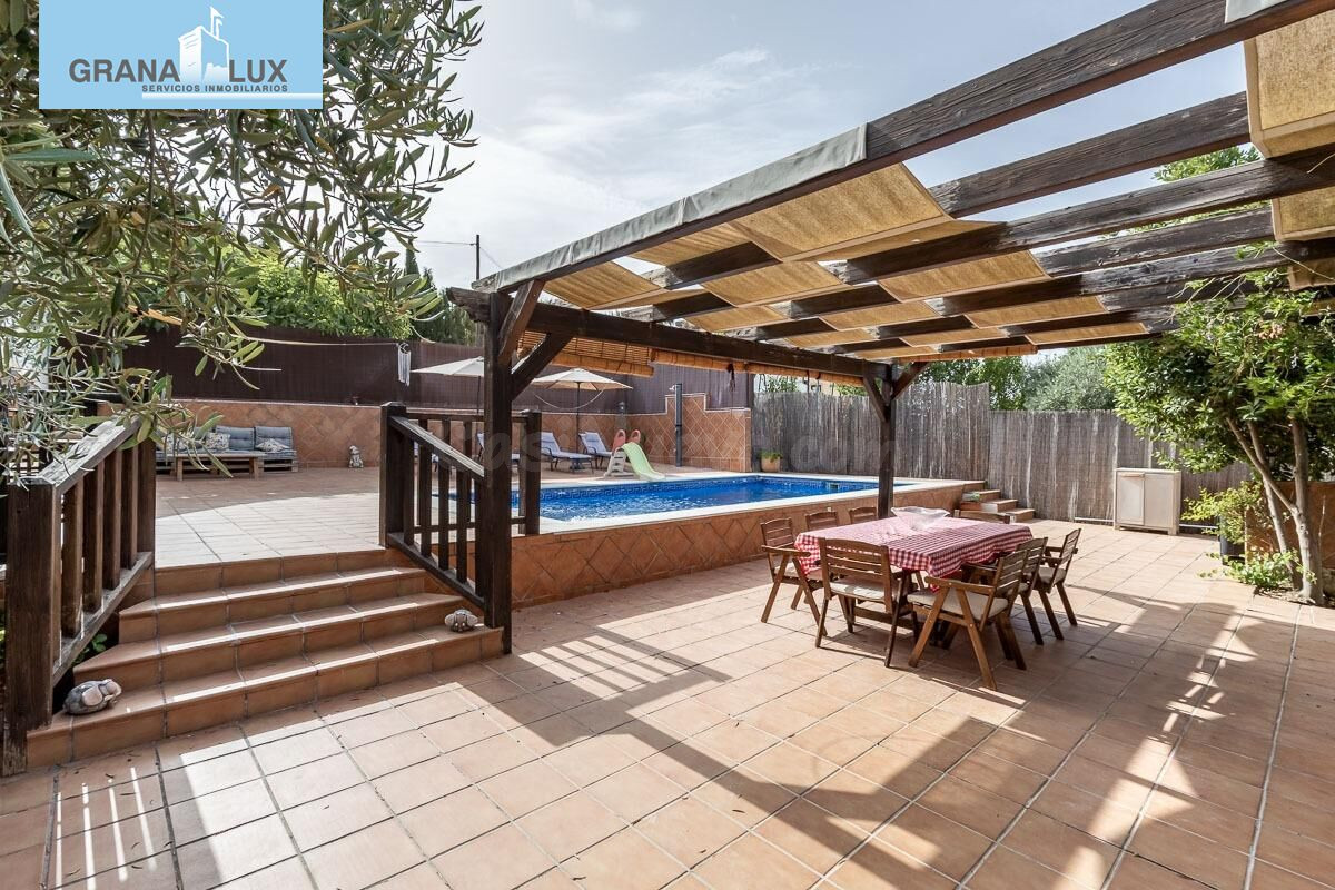 Chalet en San Javier, Las Gabias - foto 2