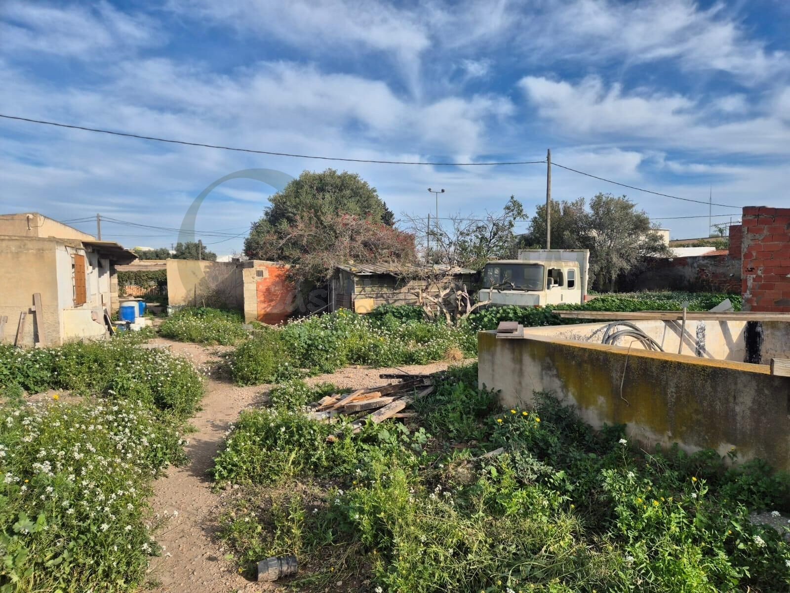 Parcela urbana industrial en Alicante: más de 3.900 m2 para  - foto 5