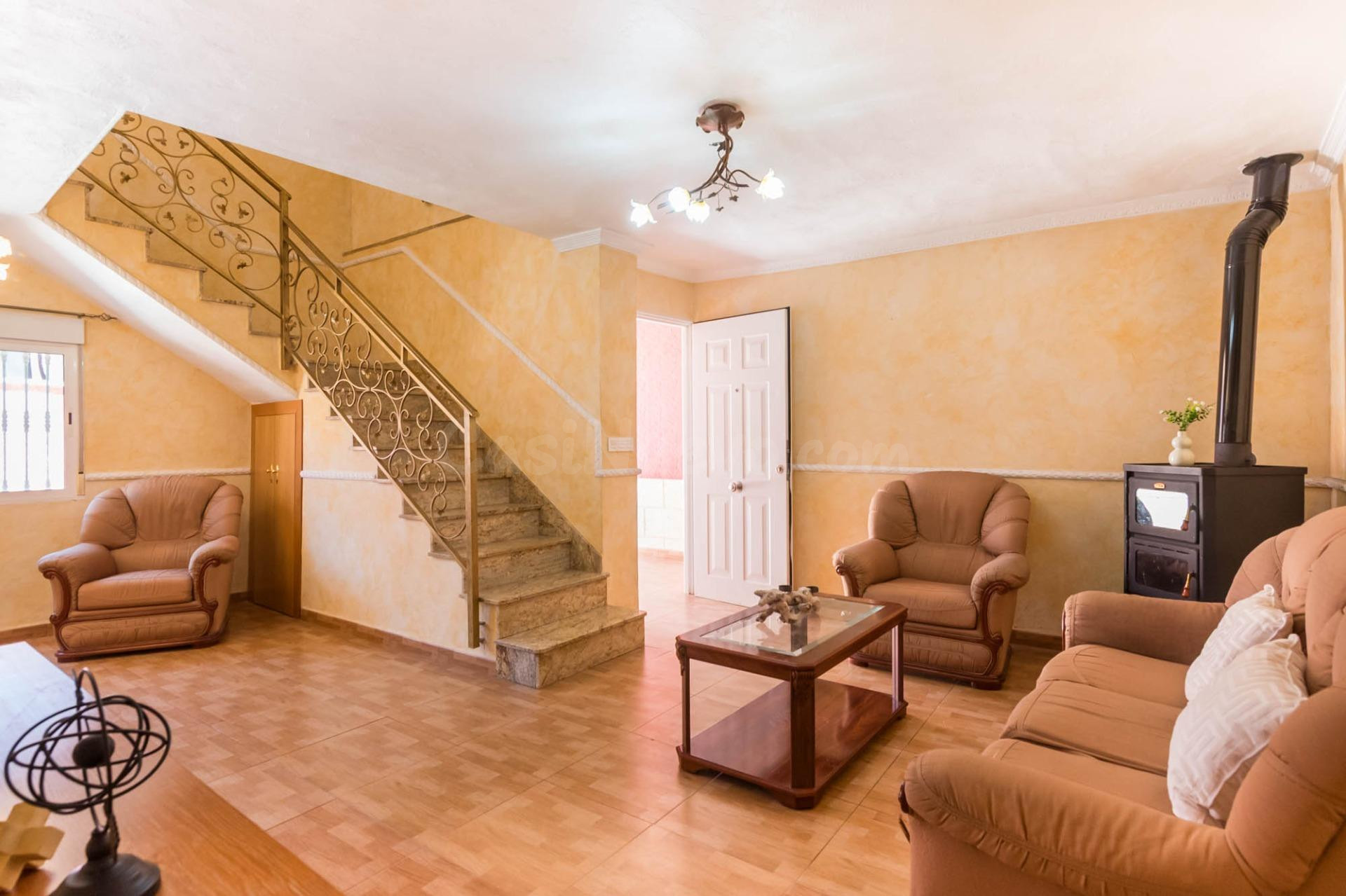 DÚPLEX + VIVIENDA/LOCAL INDEPENDIENTE EN VENTA - LOS BAÑOS D - foto 3