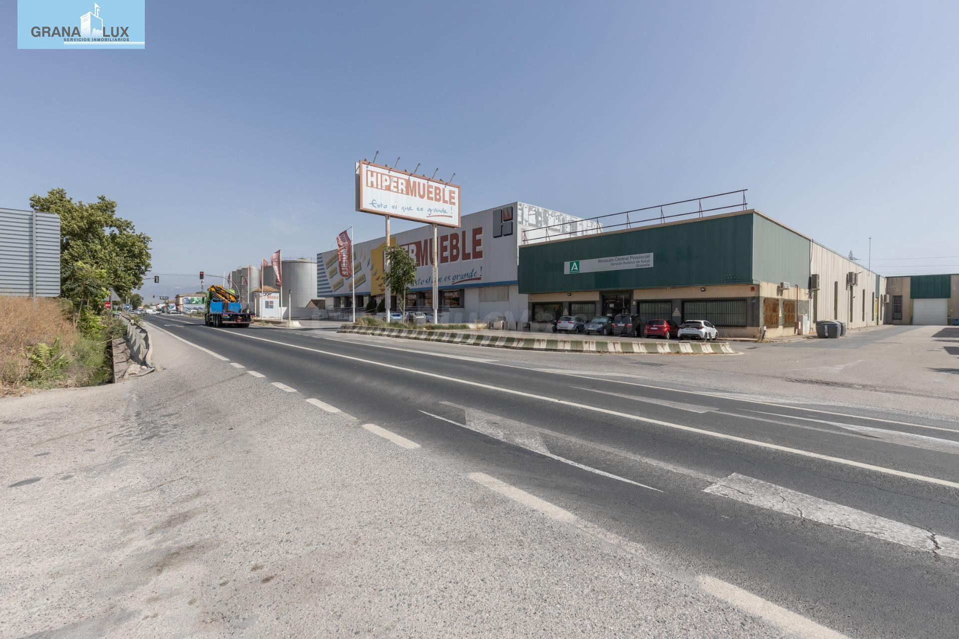Nave industrial en venta en Atarfe (Granada) | 757 m2 constr - foto 5