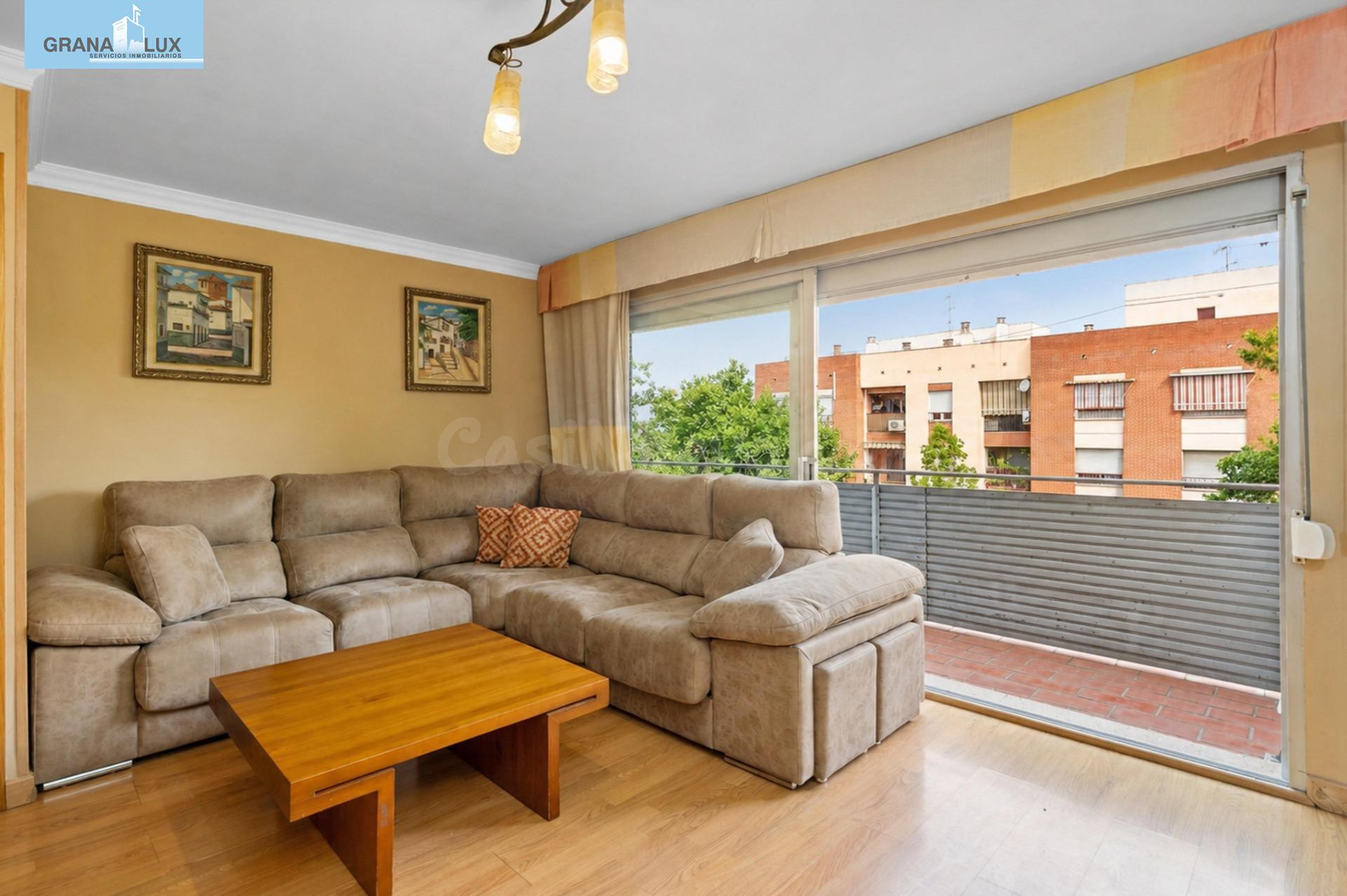 EN VENTA ATICO DÚPLEX CON GRAN TERRAZA JUNTO ESTACIÓN DE AUT - foto 3