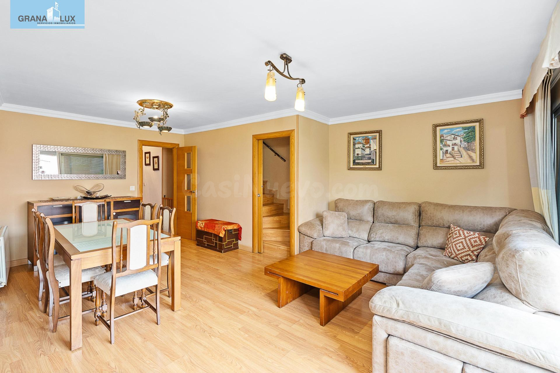 EN VENTA ATICO DÚPLEX CON GRAN TERRAZA JUNTO ESTACIÓN DE AUT - foto 5