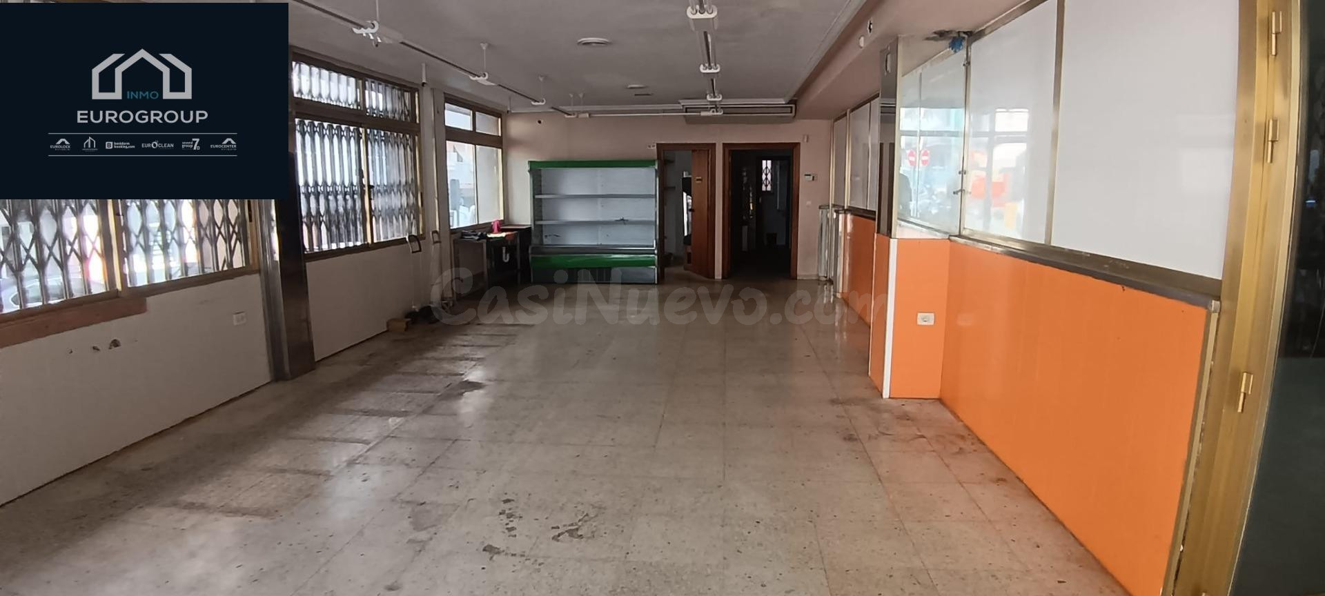 LOCAL COMERCIAL CENTRICO CON MUCHA FACHADA DE VENTANALES PAR - foto 3