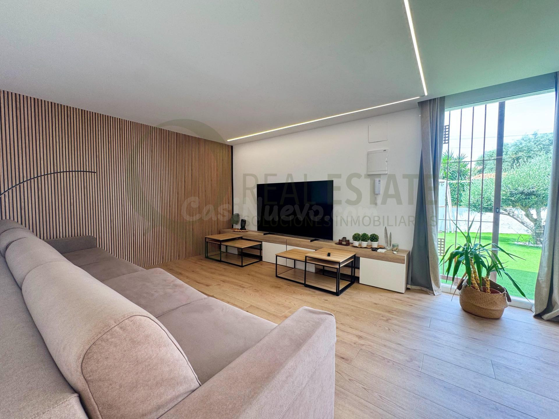 Casa independiente en San Juan de Alicante con parcela priva - foto 5