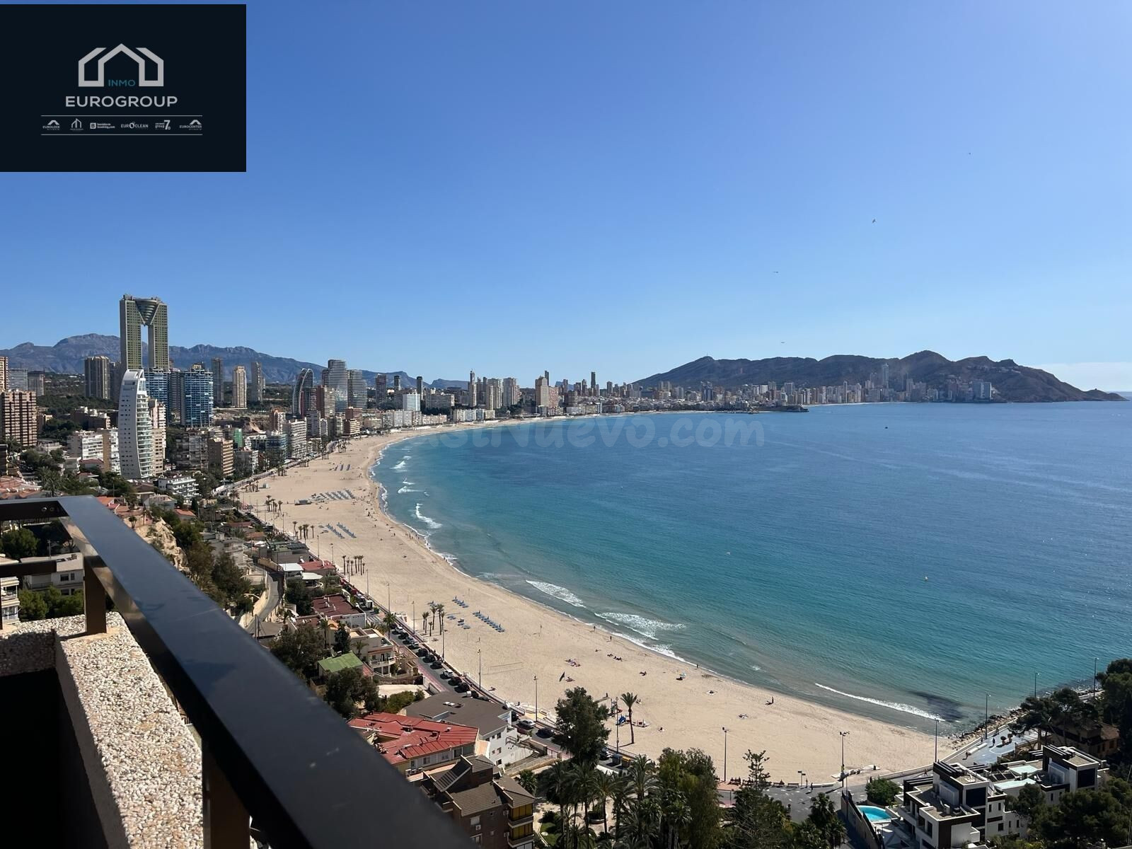 FANTASTICO ATICO CON VISTAS AL MAR Y MONTAÑA, 2 DORMITORIOS Y 2 BAÑOS, PLAZA DE GARAJE Y TRASTERO, CALA DE BENIDORM