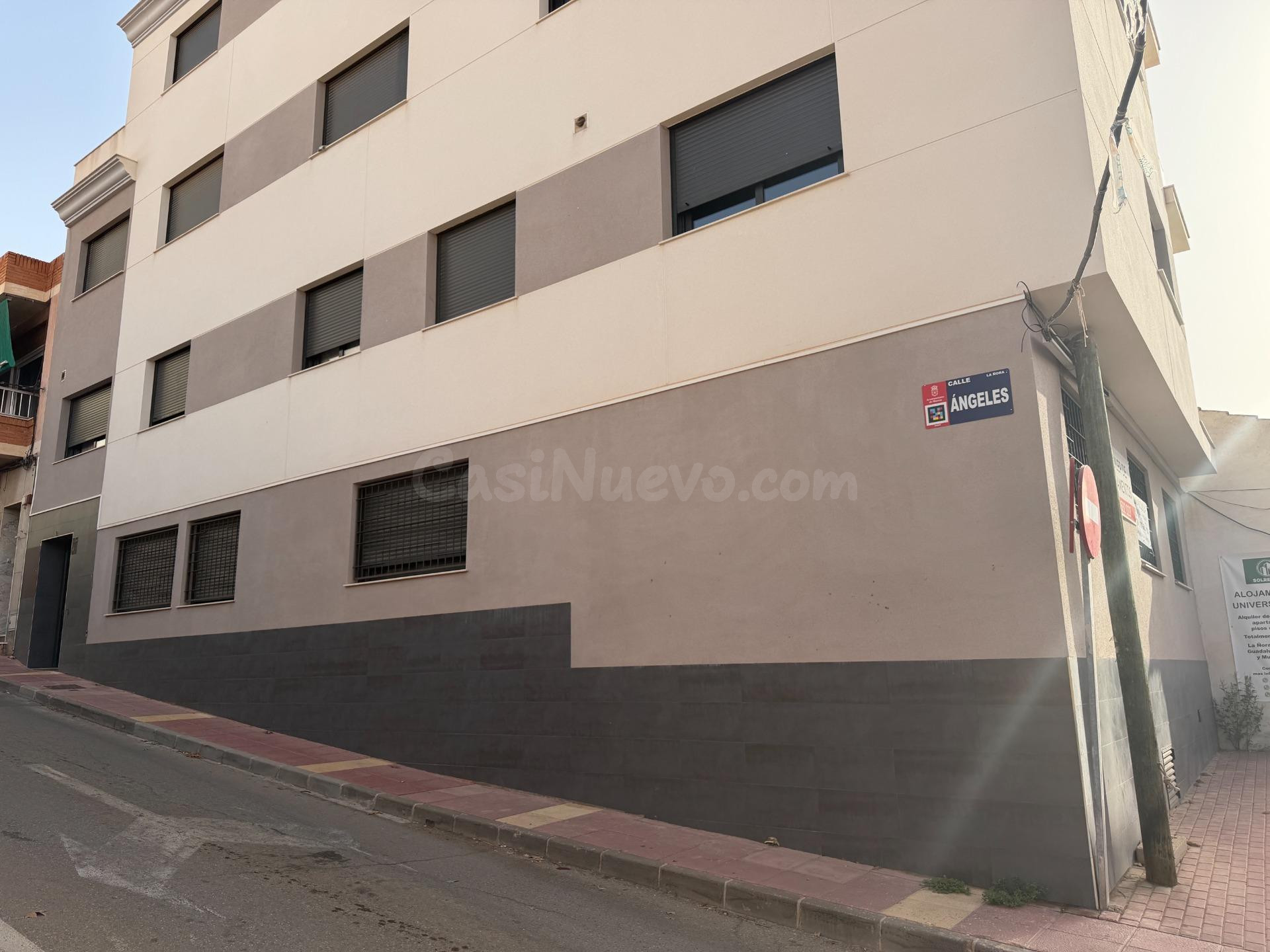 3 Trasteros unidos en La Ñora - foto 3