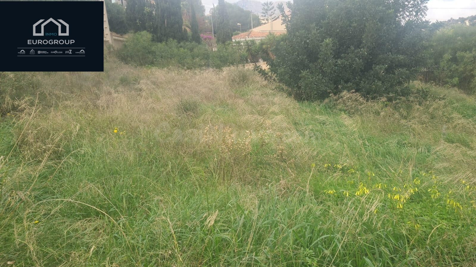 PARCELA URBANA CON POSIBILIDAD DE CONTRUCCIÓN 1, 2 O 3 CASAS - foto 5
