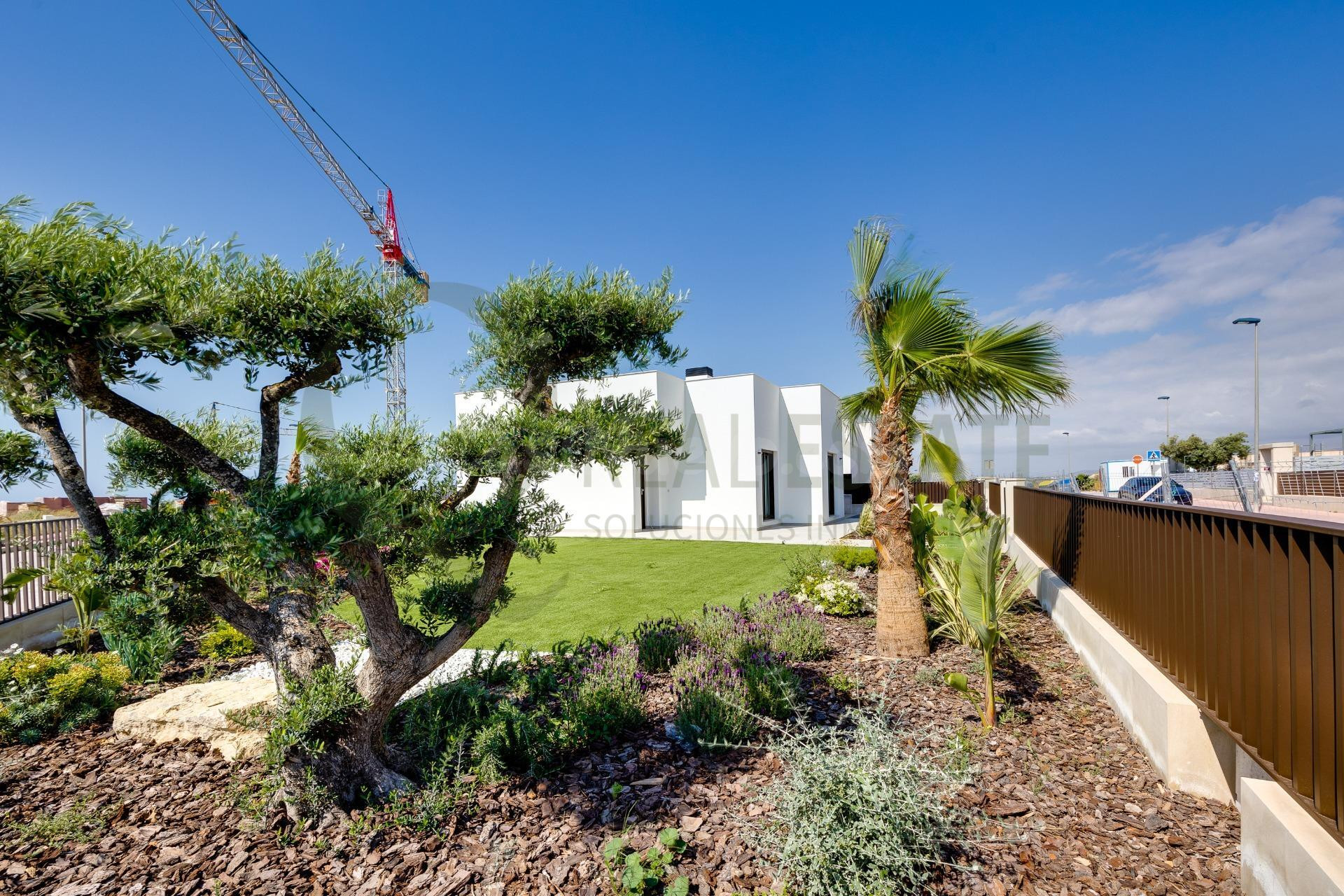 Villas de diseño con piscina privada en Mutxamel, junto a Bo - foto 4