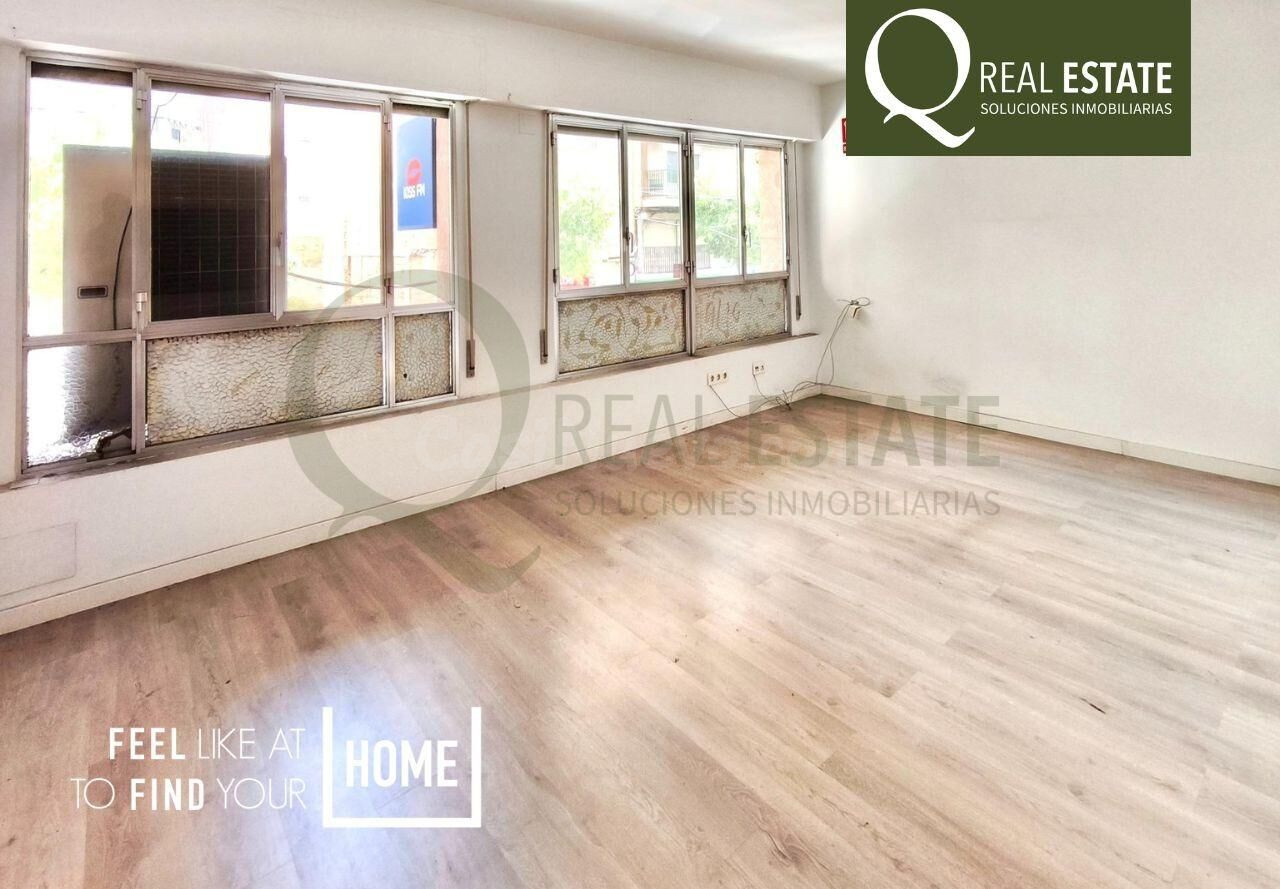 Oficina con alma creativa y potencial de vivienda en pleno c