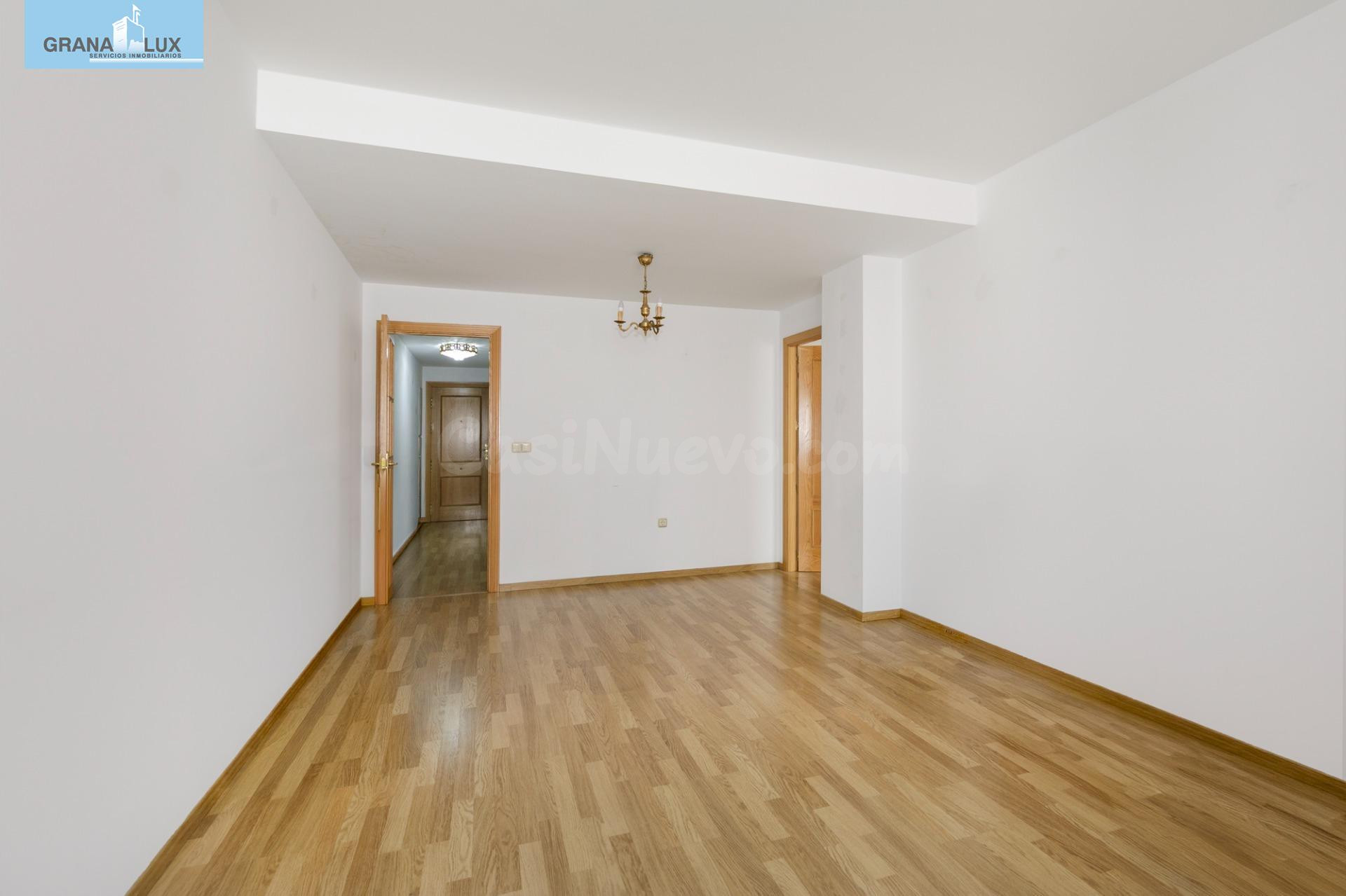 PISO EN VENTA EN ARMILLA CENTRO | 2 DORMITORIOS | GRAN PATIO - foto 5