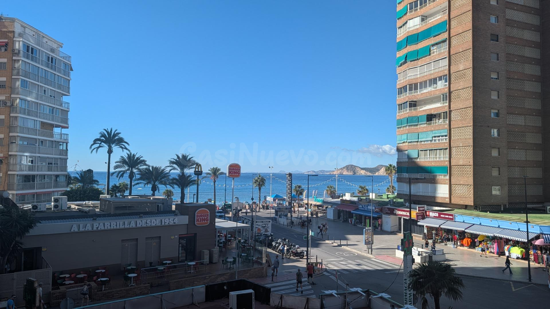 Apartamento reformado a un paso de la playa de Levante Benid