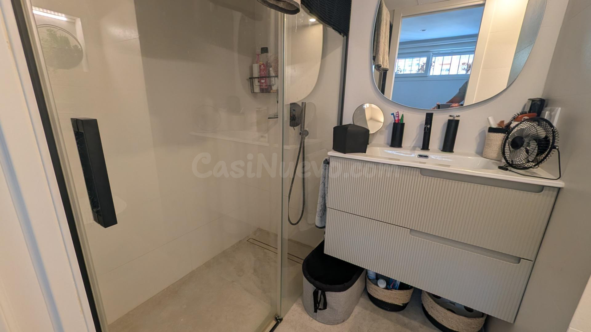 Piso totalmente reformado a un paso de la playa de Levante B - foto 5