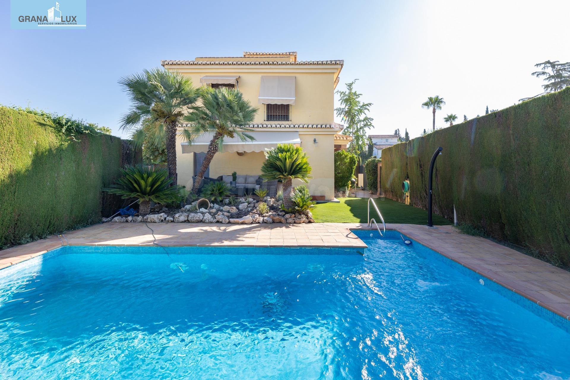 CHALET INDEPENDIENTE EN CAJAR