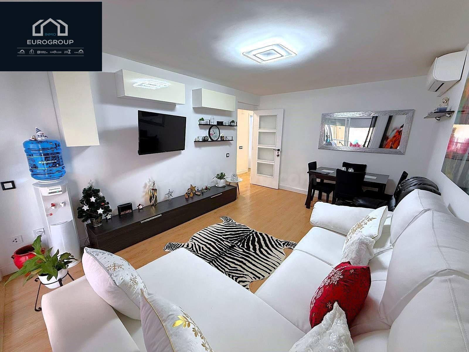 IMPRESIONANTE PISO DE 3 DORMITORIOS Y 2 BAÑOS, REFORMADO, EN