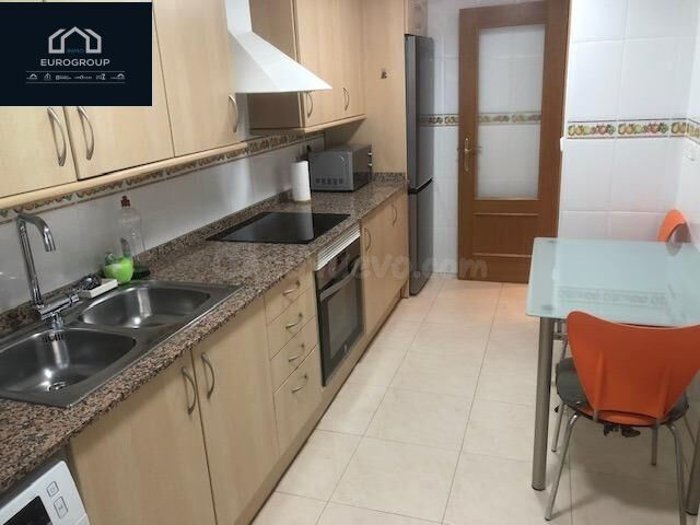 Piso de 3 dorm y garaje privado en Cala de Villajoyosa , www - foto 2