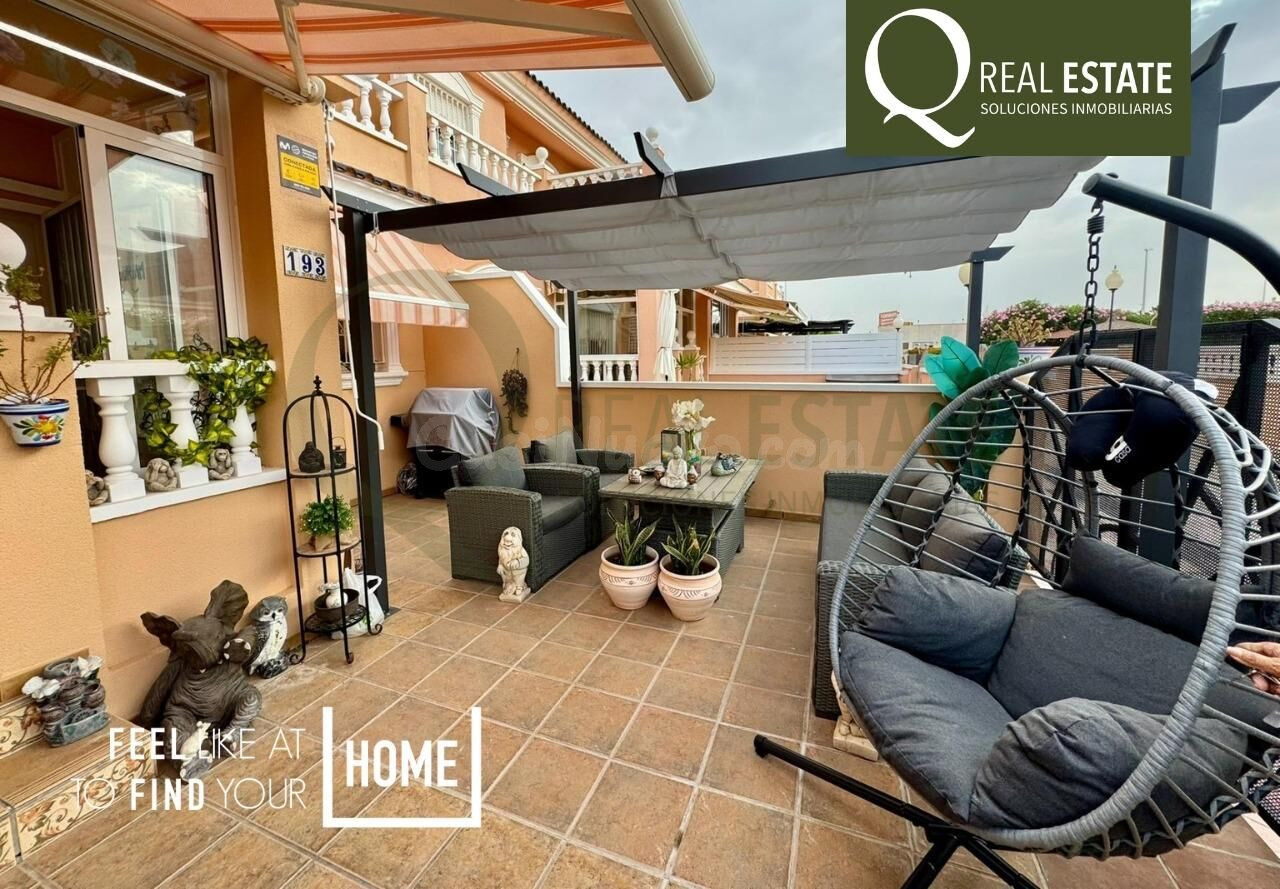 Bungalow dúplex con terraza, patio y excelente ubicación en 