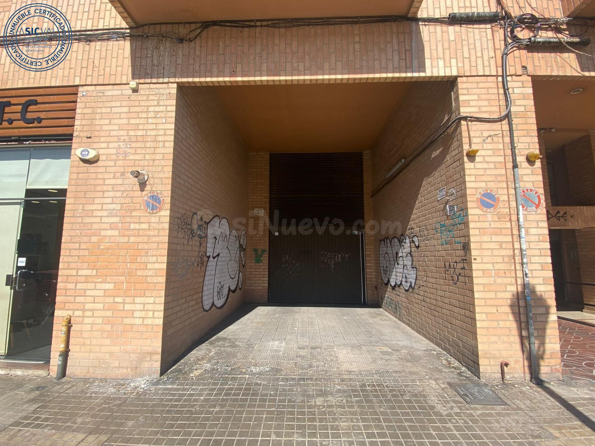 Se vende plaza de garaje en C/Juan Ramón Jiménez