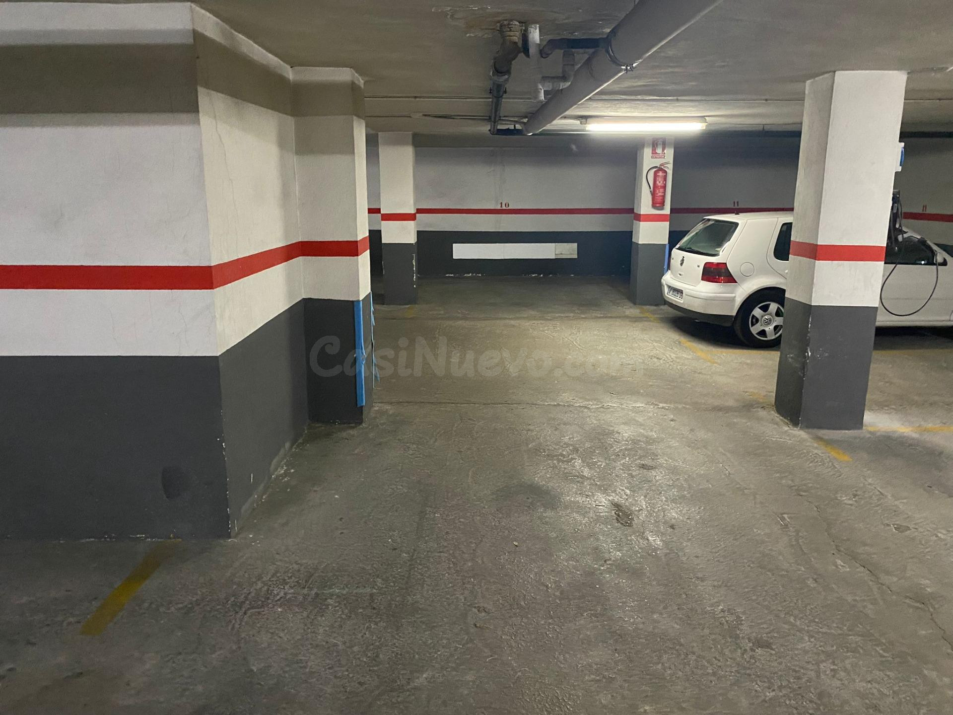 Se vende plaza de garaje en C/Isla Cabrera - foto 2